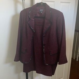 Adriana papal evening suit